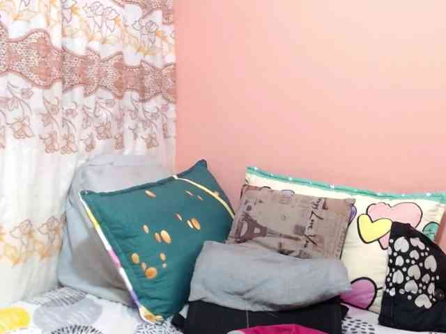 KarinaSuarez1 webcam