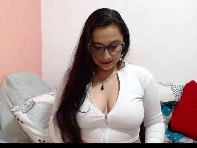 KarinaSuarez1 webcam