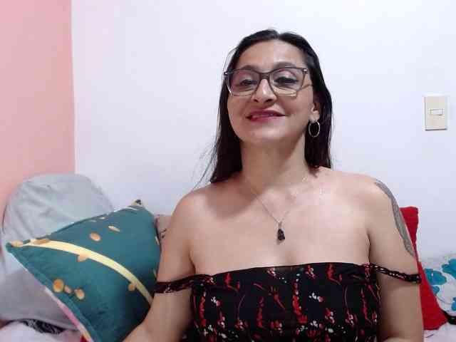 KarinaSuarez1 webcam