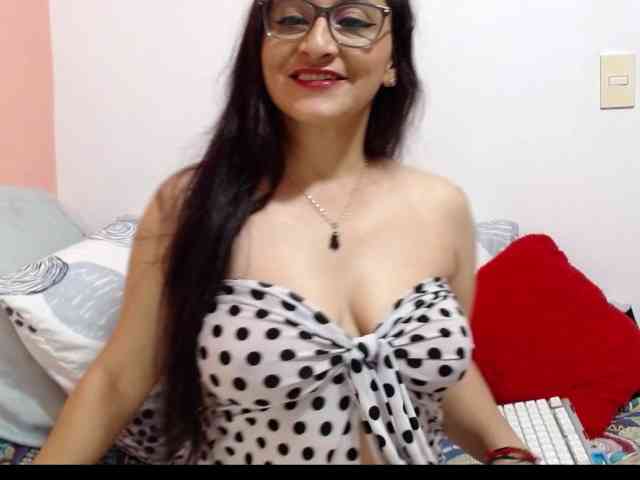 KarinaSuarez1