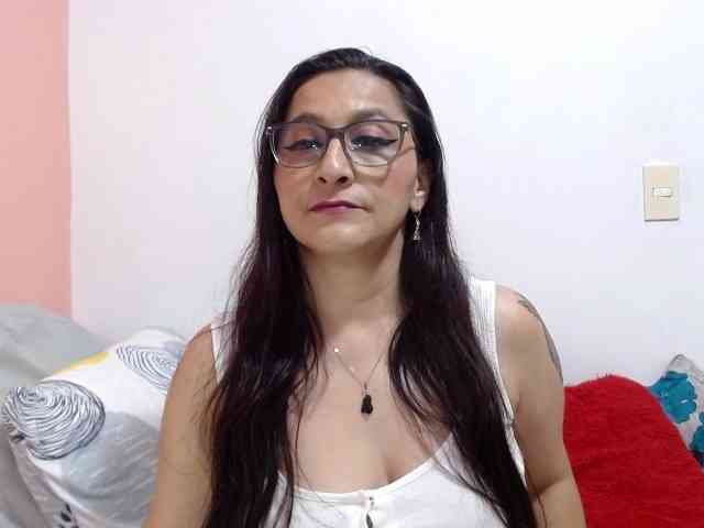 KarinaSuarez1 webcam