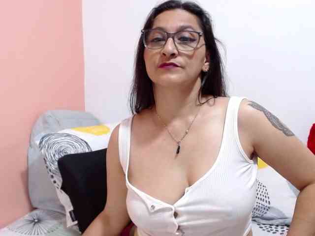 KarinaSuarez1