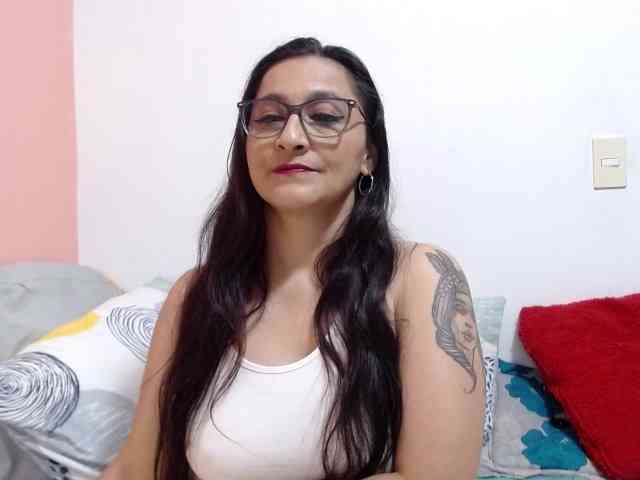 KarinaSuarez1 webcam
