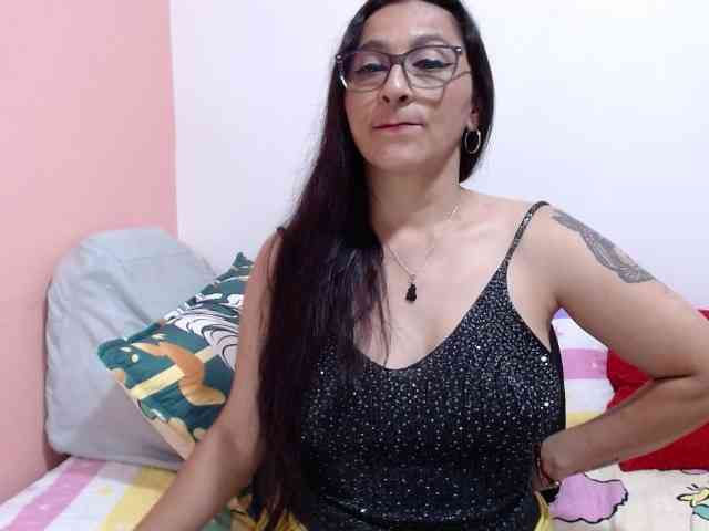KarinaSuarez1 webcam