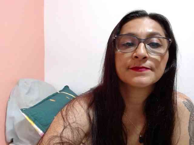 KarinaSuarez1 webcam