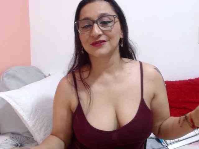 KarinaSuarez1