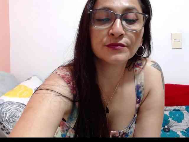 KarinaSuarez1 webcam