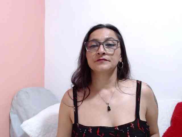 KarinaSuarez1 webcam