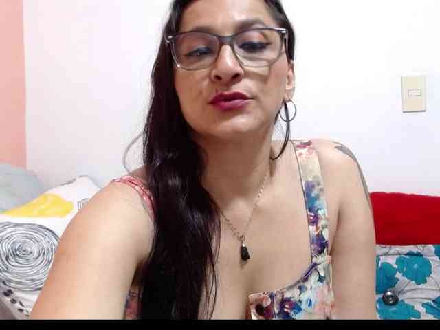 KarinaSuarez1 webcam