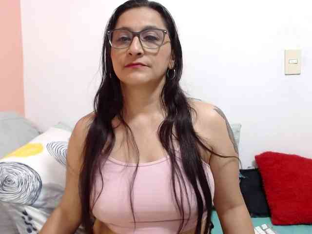 KarinaSuarez1 webcam