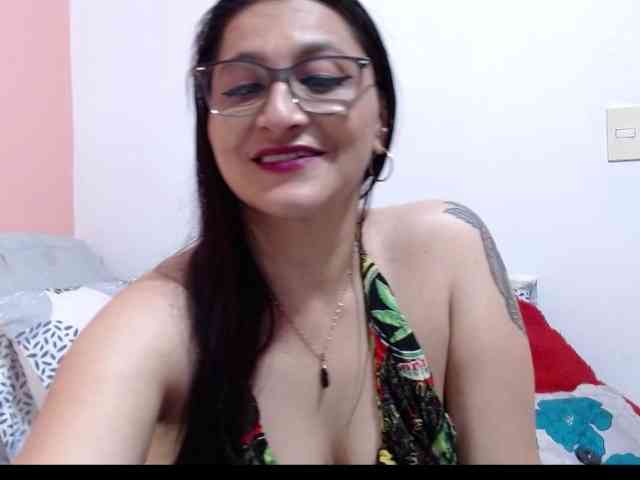 KarinaSuarez1