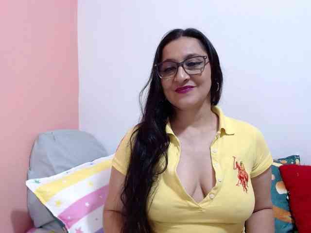 KarinaSuarez1 webcam