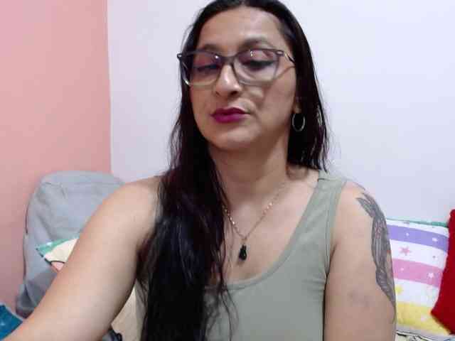 KarinaSuarez1 webcam