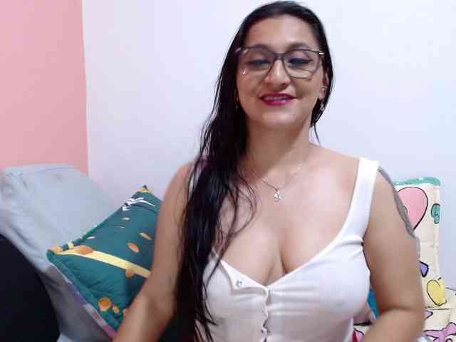 KarinaSuarez1