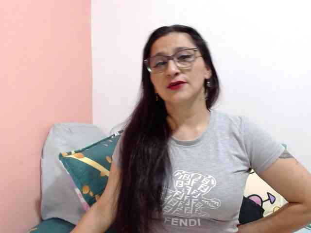 KarinaSuarez1 webcam