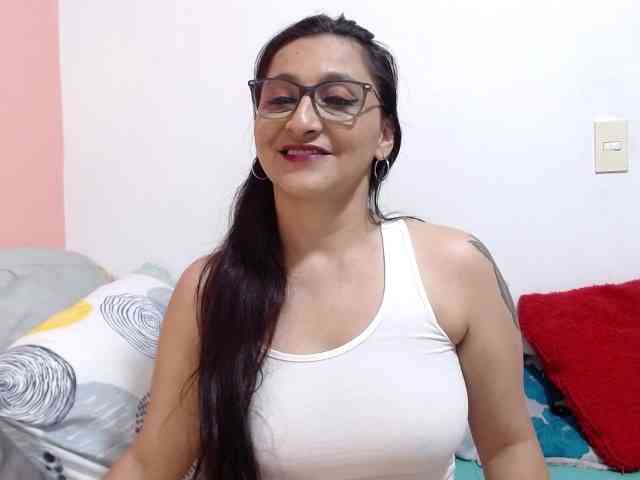 KarinaSuarez1 webcam