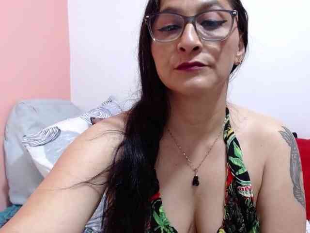 KarinaSuarez1 webcam