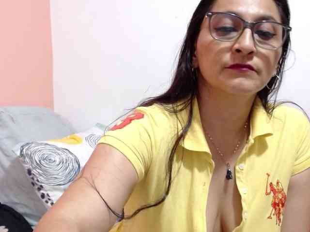 KarinaSuarez1