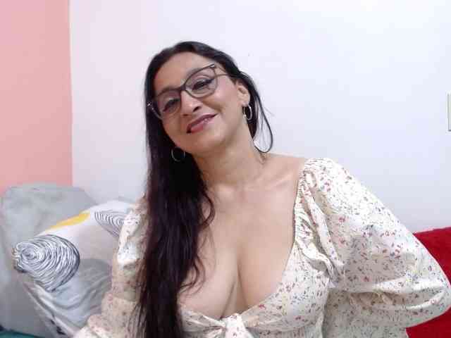 KarinaSuarez1 webcam
