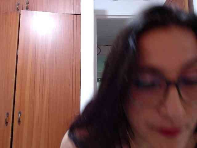 KarinaSuarez1 webcam