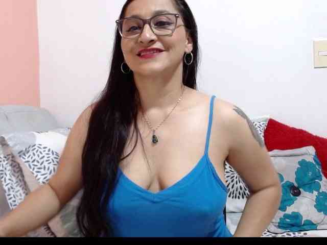KarinaSuarez1 webcam