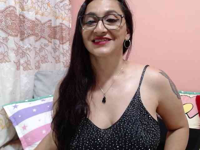 KarinaSuarez1 webcam