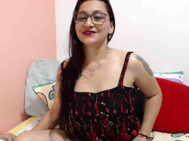 KarinaSuarez1 webcam