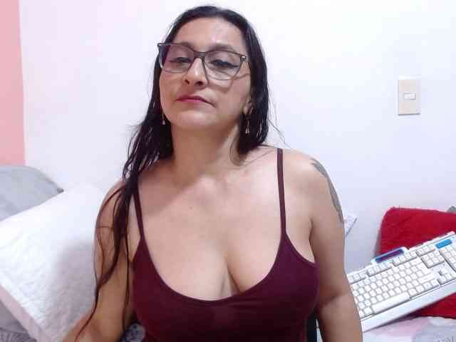 KarinaSuarez1
