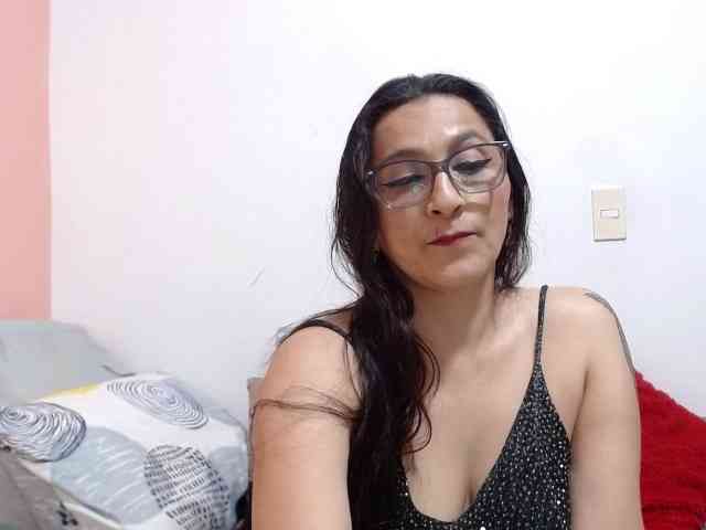 KarinaSuarez1 webcam