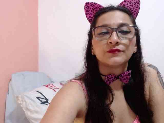 KarinaSuarez1 KarinaSuarez1