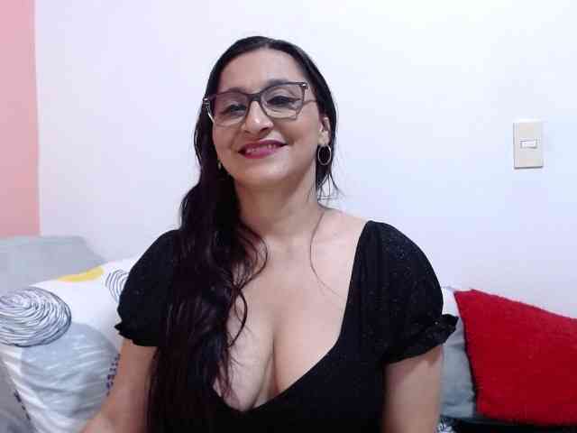 KarinaSuarez1