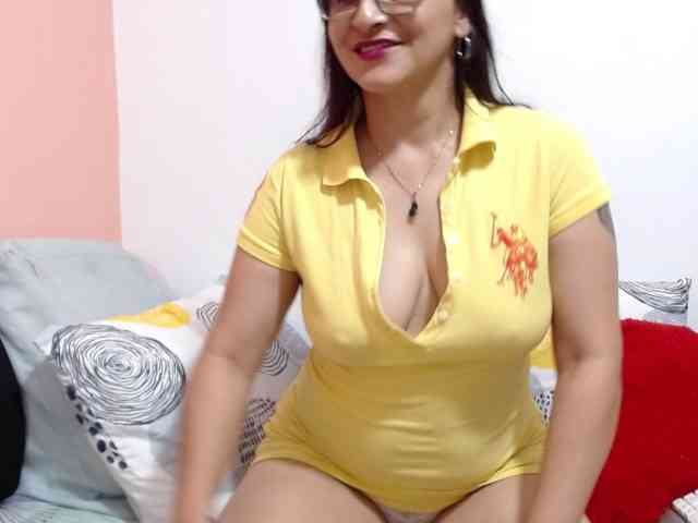 KarinaSuarez1
