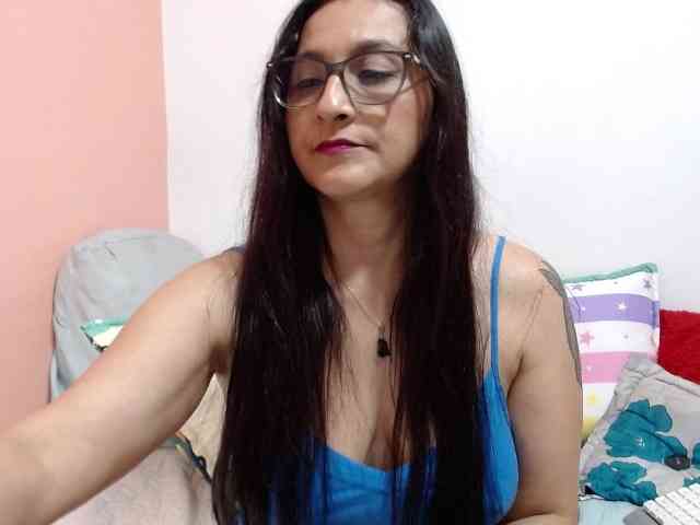 KarinaSuarez1