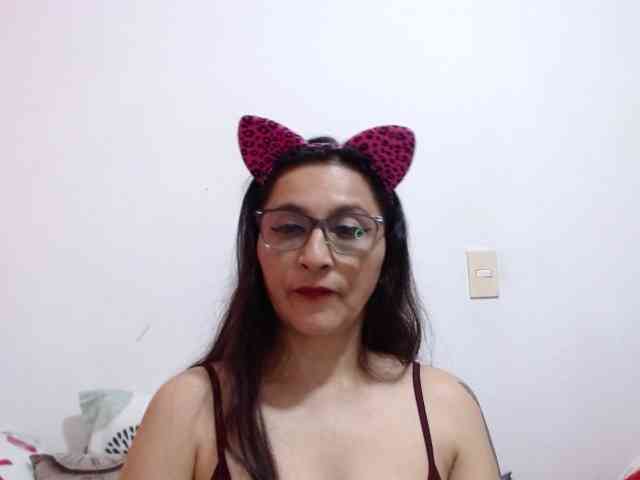 KarinaSuarez1 KarinaSuarez1