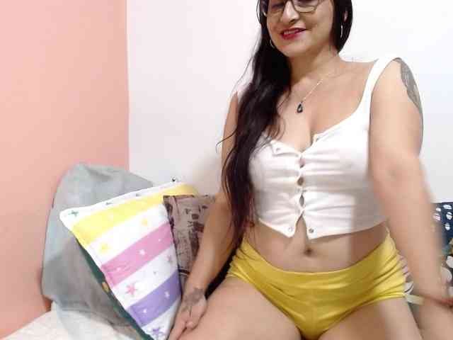 KarinaSuarez1 webcam