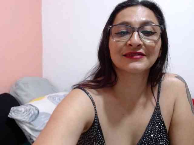 KarinaSuarez1 webcam
