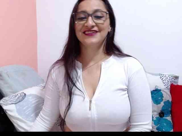 KarinaSuarez1