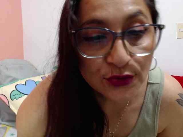 KarinaSuarez1 webcam