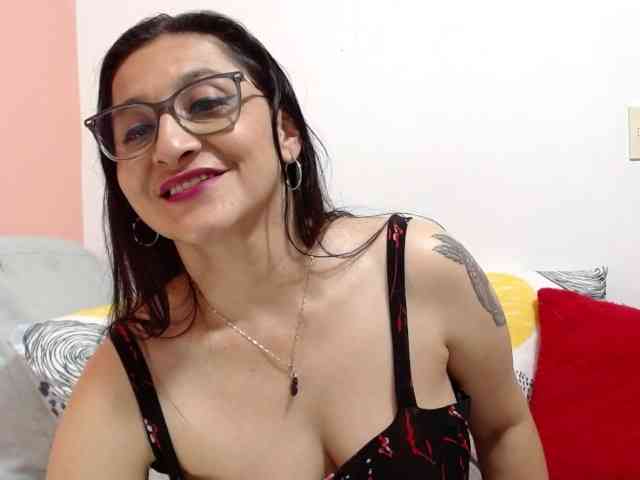 KarinaSuarez1 webcam