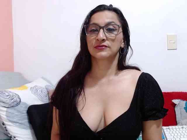 KarinaSuarez1