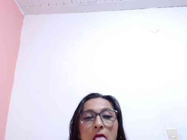 KarinaSuarez1