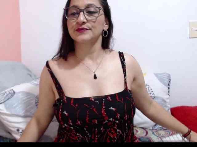 KarinaSuarez1 webcam