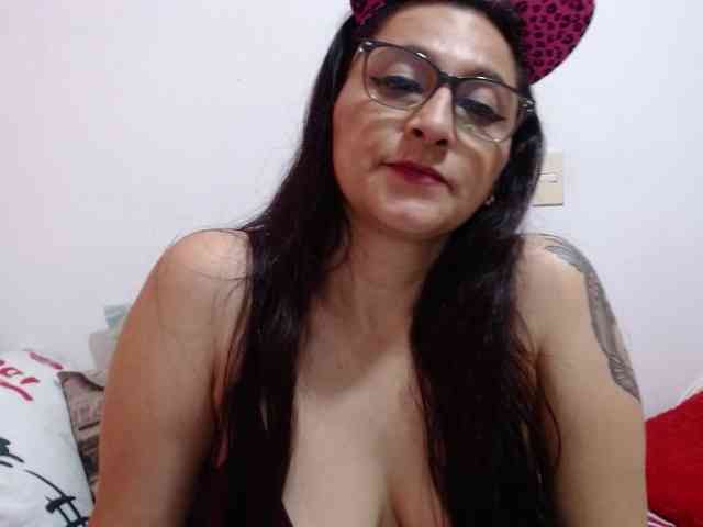 KarinaSuarez1 KarinaSuarez1