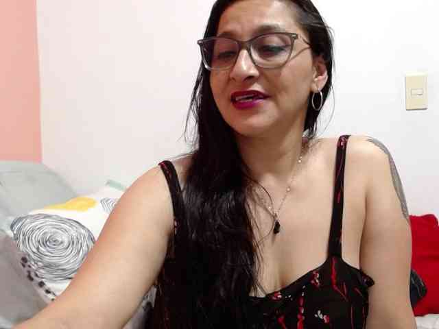 KarinaSuarez1 webcam