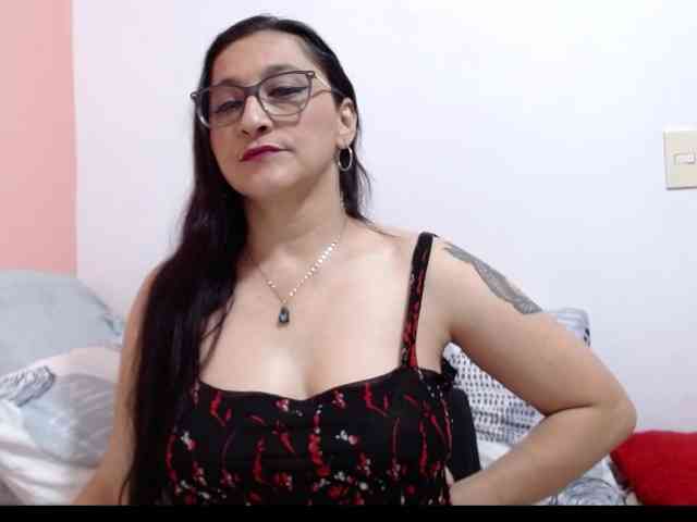 KarinaSuarez1