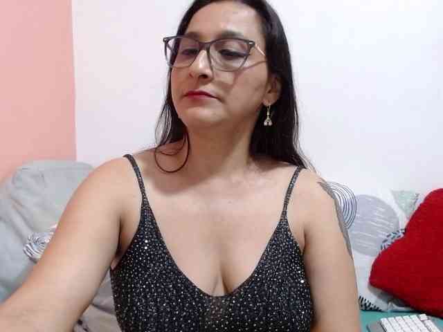 KarinaSuarez1 webcam