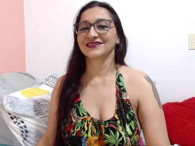 KarinaSuarez1