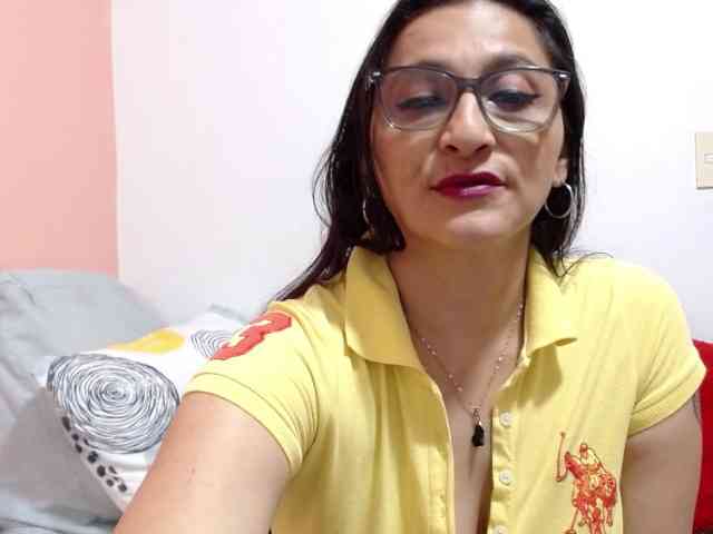 KarinaSuarez1 webcam