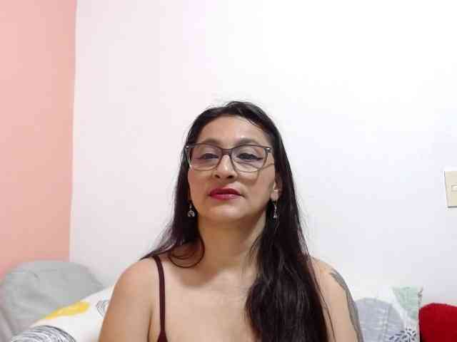 KarinaSuarez1 webcam