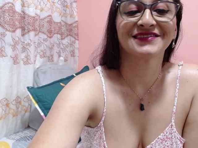 KarinaSuarez1 webcam